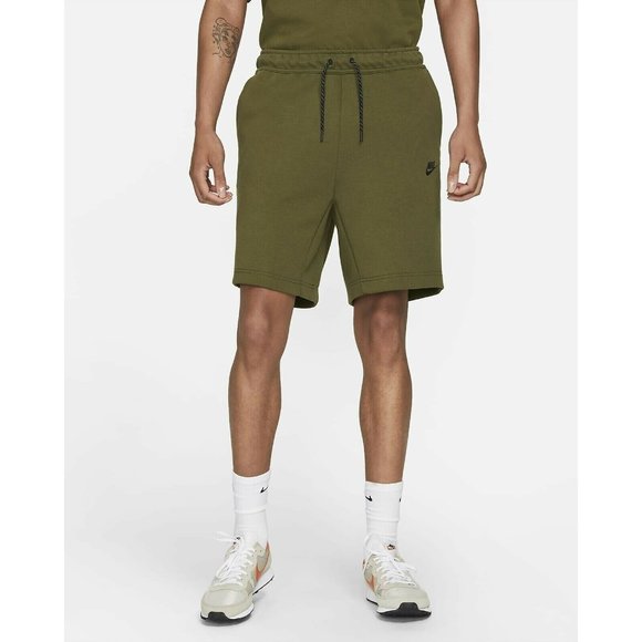 Men's Nike Sportswear Tech Fleece Shorts Rough Green Running CU4503-326 Size S - Picture 1 of 4